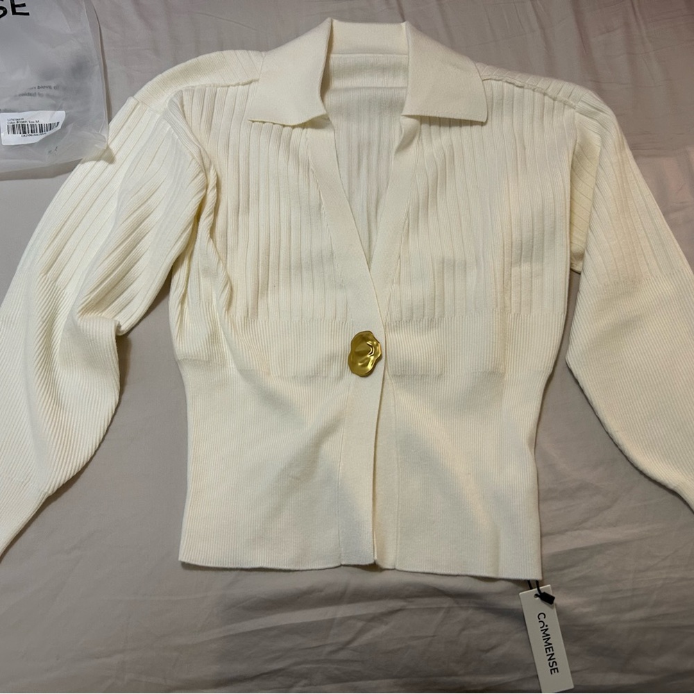 Commense NWT Ribbed Collared Metal Button Cardigan - Picture 3 of 5